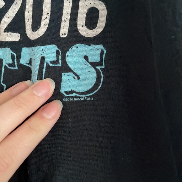♻️rascal flatts 2016 tour t-shirt - Picture 2 of 3